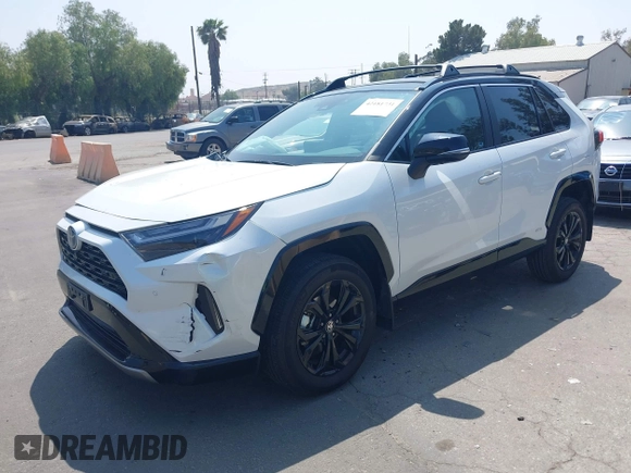 2023 Toyota RAV4 Hybrid XSE с VIN 4T3E6RFV0PU138218, выставлен на аукционе IAAI как лот 42181731 с пробегом 23 999 миль миль и . История ставок и продаж доступна на DreamBid. Изображение 2.