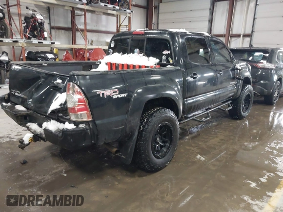 2009 Toyota Tacoma with VIN 3TMLU42N79M027885, listed as a IAAI auction lot 41146330 with 261,832 mi miles and . Bid and sale history available at DreamBid. Image 4.