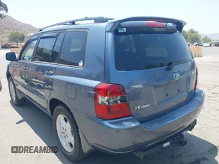 2007 Toyota Highlander w/3rd Row z VIN JTEEP21A970222868, wystawiony jako IAAI lot #42458622 z przebiegiem 228 024 mil mil oraz . Historia ofert i sprzedaży dostępna na DreamBid. Obrazek 3.