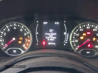 2017 Jeep Renegade Sport с VIN ZACCJAAH3HPF05721, выставлен на аукционе IAAI как лот 41483463 с пробегом 86 414 миль миль и . История ставок и продаж доступна на DreamBid. Изображение 7.