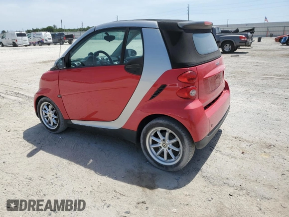 2009 Smart fortwo Passion z VIN WMEEK31XX9K306610, wystawiony jako Copart lot #57115125 z przebiegiem 5478 mil mil oraz Tytuł czysty. Historia ofert i sprzedaży dostępna na DreamBid. Obrazek 2.