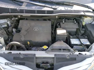 2016 Toyota Sienna LE AAS with VIN 5TDKK3DC2GS750211, listed as a IAAI auction lot 41444073 with 120,185 mi miles. Bid and sale history available at carsss.com. Image 10.