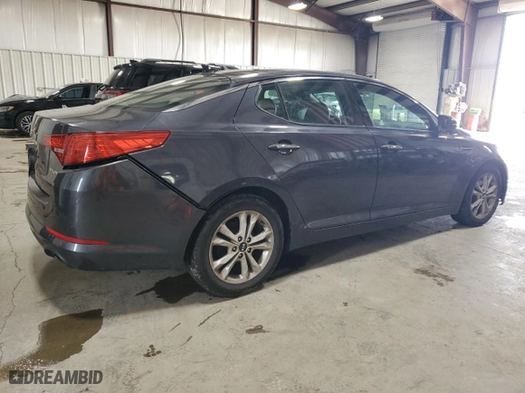 2011 Kia Optima EX with VIN KNAGN4A70B5169361, listed as a Copart auction lot 51404825 with 200,597 mi miles and Salvage Title. Bid and sale history available at carsss.com. Image 3.