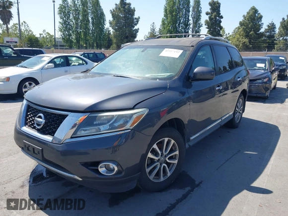 2013 Nissan Pathfinder SL with VIN 5N1AR2MN6DC601487, listed as a IAAI auction lot 42223152 with 229,947 mi miles and . Bid and sale history available at DreamBid. Image 6.