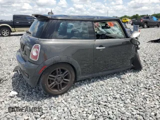 2011 MINI Hardtop S with VIN WMWSV3C55BTY20530, listed as a Copart auction lot 56016985 with Not Provided miles and Salvage Title. Bid and sale history available at DreamBid. Image 3.