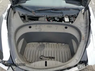2023 Tesla Model 3 z VIN 5YJ3E1EA7PF460323, wystawiony jako Copart lot #44800265 z przebiegiem 47 702 mil mil oraz Nie do naprawy • Non repairable. Historia ofert i sprzedaży dostępna na DreamBid. Obrazek 11.
