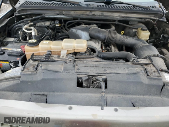 2003 Ford Excursion Limited z VIN 1FMNU42S03EA42266, wystawiony jako Copart lot #41769595 z przebiegiem Nie podano mil oraz Szkoda całkowita • Salvage title. Historia ofert i sprzedaży dostępna na DreamBid. Obrazek 12.