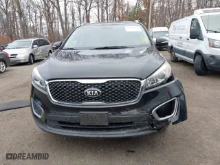 2016 Kia Sorento LX with VIN 5XYPG4A33GG003845, listed as a IAAI auction lot 41740973 with 73,234 mi miles. Bid and sale history available at carsss.com. Image 13.