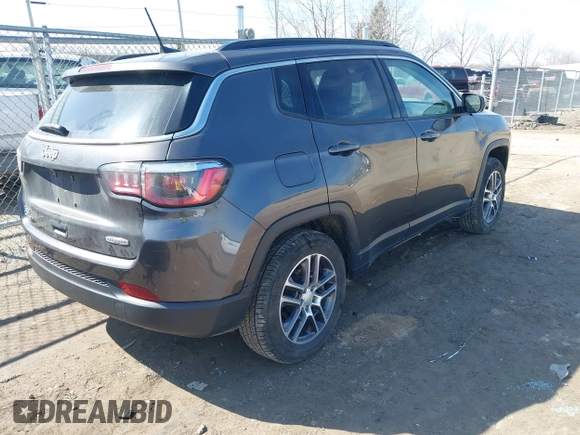 2020 Jeep Compass Latitude with VIN 3C4NJDBB9LT139429, listed as a IAAI auction lot 41795025 with 63,533 mi miles and . Bid and sale history available at carsss.com. Image 4.