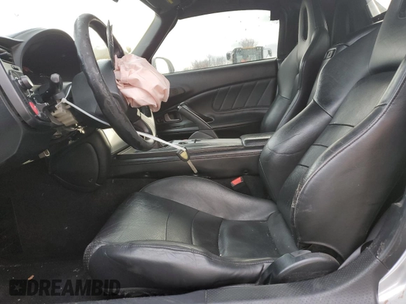 2004 Honda S2000 z VIN JHMAP21494T003284, wystawiony jako Copart lot #85004764 z przebiegiem 153 976 mil mil oraz Szkoda całkowita • Salvage title. Historia ofert i sprzedaży dostępna na DreamBid. Obrazek 7.