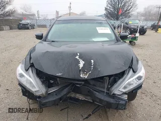 2016 Nissan Altima SR with VIN 1N4BL3AP6GC131204, listed as a IAAI auction lot 41091612 with 114,239 mi miles and . Bid and sale history available at carsss.com. Image 12.