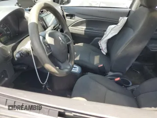 2023 Mitsubishi Mirage ES z VIN ML32FUFJ0PHF03852, wystawiony jako Copart lot #55585925 z przebiegiem 77 504 mil mil oraz Szkoda całkowita • Salvage title. Historia ofert i sprzedaży dostępna na DreamBid. Obrazek 7.