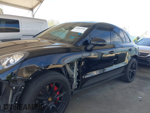 2015 Porsche Macan S with VIN WP1AB2A58FLB51761, listed as a IAAI auction lot 41881994 with 45,540 mi miles. Bid and sale history available at carsss.com. Image 15.