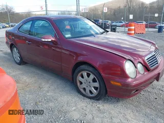 2001 Mercedes-Benz CLK 320/430 z VIN WDBLJ65G41F161967, wystawiony jako IAAI lot #41890519 z przebiegiem 71 205 mil mil oraz . Historia ofert i sprzedaży dostępna na DreamBid. Obrazek 1.