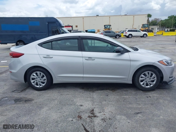 2018 Hyundai Elantra SE with VIN KMHD74LF8JU471498, listed as a IAAI auction lot 42006616 with 76,147 mi miles. Bid and sale history available at carsss.com. Image 13.