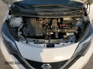 2019 Nissan Note SV z VIN 3N1CE2CP4KL366166, wystawiony jako Copart lot #48246715 z przebiegiem 114 880 mil mil oraz Szkoda całkowita • Salvage title. Historia ofert i sprzedaży dostępna na DreamBid. Obrazek 11.