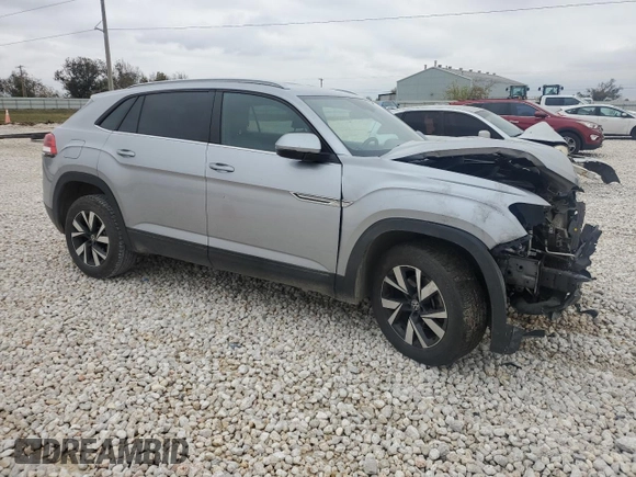 2020 Volkswagen Atlas SE with VIN 1V23C2CA3LC201607, listed as a Copart auction lot 83994094 with Not provided miles and Salvage title. Bid and sale history available at DreamBid. Image 4.