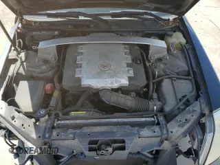 2008 Cadillac STS RWD z VIN 1G6DK67V980143995, wystawiony jako Copart lot #56365325 z przebiegiem 128 787 mil mil oraz Szkody całkowita. Historia ofert i sprzedaży dostępna na DreamBid. Obrazek 11.