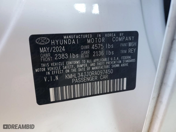 2024 Hyundai Sonata Hybrid SEL with VIN KMHL34JJ0RA097450, listed as a Copart auction lot 83881974 with 9,686 mi miles and Clean Title. Bid and sale history available at carsss.com. Image 13.