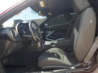 2024 Chevrolet Camaro 1LT z VIN 1G1FB1RS8R0103218, wystawiony jako Copart lot #56573255 z przebiegiem 29 118 mil mil oraz Szkoda całkowita • Salvage title. Historia ofert i sprzedaży dostępna na DreamBid. Obrazek 7.