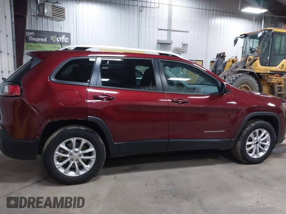 2020 Jeep Cherokee Latitude with VIN 1C4PJMCB7LD543620, listed as a IAAI auction lot 41658760 with 88,928 mi miles. Bid and sale history available at carsss.com. Image 14.