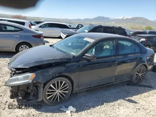 2016 Volkswagen Jetta Sport with VIN 3VWB17AJ8GM401631, listed as a Copart auction lot 55517425 with 149,423 mi miles and Salvage title. Bid and sale history available at DreamBid. Image 1.