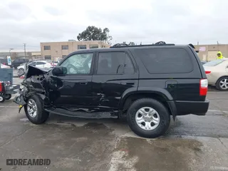 2001 Toyota 4Runner SR5 with VIN JT3GN86R110200735, listed as a IAAI auction lot 41767851 with 175,612 mi miles. Bid and sale history available at carsss.com. Image 15.