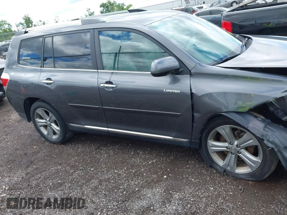 2012 Toyota Highlander Limited with VIN 5TDDK3EH0CS102430, listed as a IAAI auction lot 42321997 with 205,611 mi miles and . Bid and sale history available at DreamBid. Image 13.