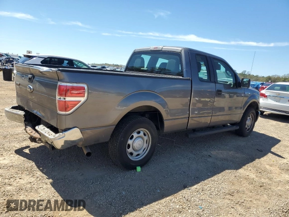 2010 Ford F-150 XL with VIN 1FTEX1CW4AFD39298, listed as a Copart auction lot 49581095 with 190,791 mi miles and Salvage Title. Bid and sale history available at carsss.com. Image 3.