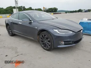 2020 Tesla Model S Long Range with VIN 5YJSA1E22LF351472, listed as a Copart auction lot 56195695 with 76,311 mi miles and Salvage title. Bid and sale history available at DreamBid. Image 4.