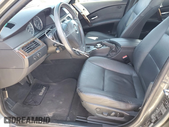 2004 BMW 5 Series 530i with VIN WBANA73544B802125, listed as a Copart auction lot 47831815 with 82,188 mi miles and Salvage Title. Bid and sale history available at DreamBid. Image 7.