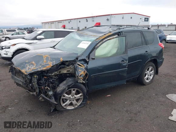2009 Toyota RAV4 with VIN JTMBK33V89D004721, listed as a IAAI auction lot 41044764 with 204,161 mi miles. Bid and sale history available at carsss.com. Image 18.