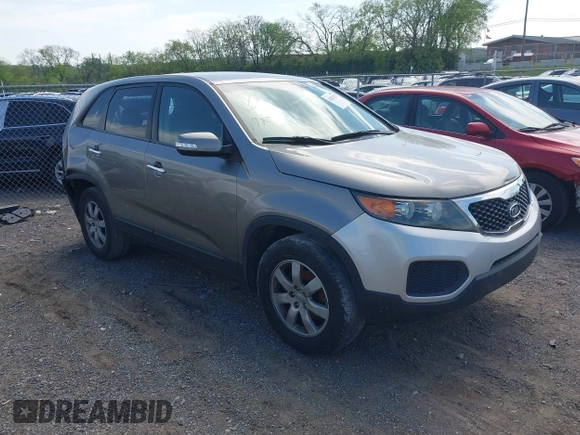 2012 Kia Sorento LX with VIN 5XYKT4A19CG236143, listed as a IAAI auction lot 42027173 with 177,148 mi miles. Bid and sale history available at carsss.com. Image 1.