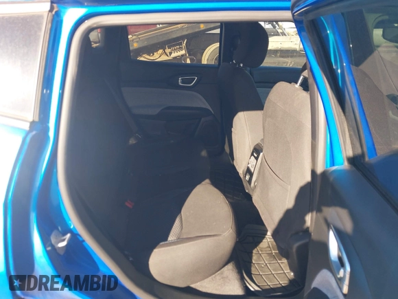 2023 Jeep Compass Sport z VIN 3C4NJDAN6PT548943, wystawiony jako IAAI lot #41631738 z przebiegiem 29 139 mil mil oraz . Historia ofert i sprzedaży dostępna na DreamBid. Obrazek 8.