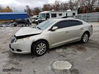 2013 Buick LaCrosse with VIN 1G4GA5E35DF331814, listed as a Copart auction lot 81316694 with 203,544 mi miles and Salvage Title. Bid and sale history available at carsss.com. Image 1.