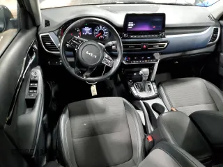 2023 Kia Seltos Nightfall with VIN KNDEUCA26P7405194, listed as a Copart auction lot 48756045 with 26,885 mi miles and Salvage Title. Bid and sale history available at DreamBid. Image 8.