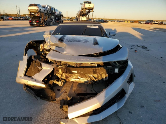 2017 Chevrolet Camaro 1SS with VIN 1G1FF3D77H0166005, listed as a Copart auction lot 83653304 with 0 mi miles and Salvage Title. Bid and sale history available at carsss.com. Image 5.