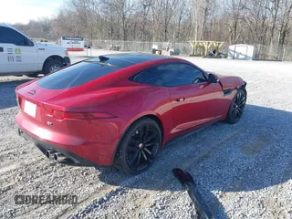 2015 Jaguar F-Type R z VIN SAJWA6DA6FMK21764, wystawiony jako IAAI lot #41406202 z przebiegiem 59 253 mil mil oraz . Historia ofert i sprzedaży dostępna na DreamBid. Obrazek 4.