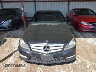 2012 Mercedes-Benz C 250 Sport с VIN WDDGF4HB4CR221410, выставлен на аукционе IAAI как лот 42030206 с пробегом 184 007 миль миль и . История ставок и продаж доступна на DreamBid. Изображение 6.