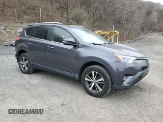 2018 Toyota RAV4 XLE with VIN JTMRFREV6JJ720655, listed as a Copart auction lot 52198195 with 178,274 mi miles and Salvage Title. Bid and sale history available at carsss.com. Image 4.