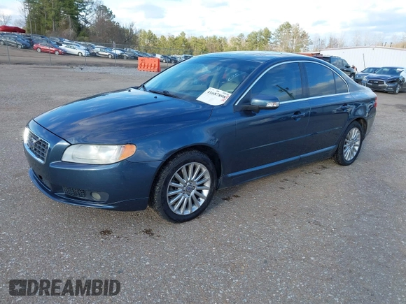 2008 Volvo S80 3.2L with VIN YV1AS982081072485, listed as a IAAI auction lot 41687898 with 1 mi miles. Bid and sale history available at carsss.com. Image 17.
