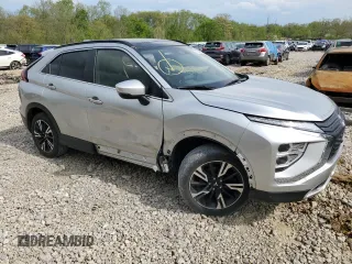 2023 Mitsubishi Eclipse Cross SE z VIN JA4ATWAA6PZ038113, wystawiony jako Copart lot #52232905 z przebiegiem 46 904 mil mil oraz Szkoda całkowita • Salvage title. Historia ofert i sprzedaży dostępna na DreamBid. Obrazek 4.