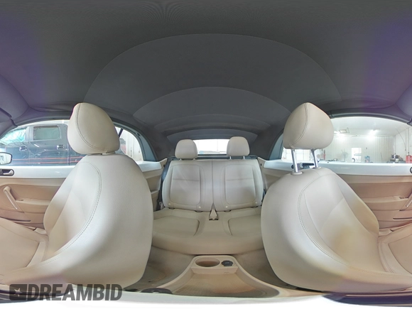 2013 Volkswagen Beetle 2.5L w/Sound/Nav z VIN 3VW5P7AT7DM811619, wystawiony jako Copart lot #60331015 z przebiegiem 115 532 mil mil oraz Szkoda całkowita • Salvage title. Historia ofert i sprzedaży dostępna na DreamBid. Obrazek 14.