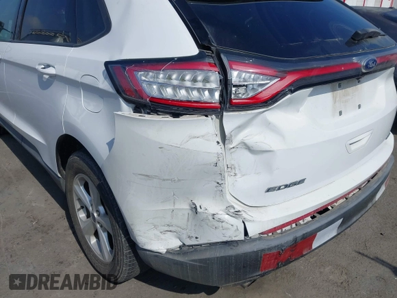 2017 Ford Edge SE z VIN 2FMPK3G95HBB94528, wystawiony jako IAAI lot #42853176 z przebiegiem 115 441 mil mil oraz . Historia ofert i sprzedaży dostępna na DreamBid. Obrazek 6.
