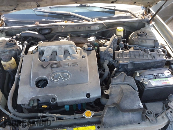 2004 Infiniti I35 with VIN JNKDA31A74T212730, listed as a IAAI auction lot 41875508 with 183,741 mi miles. Bid and sale history available at carsss.com. Image 10.