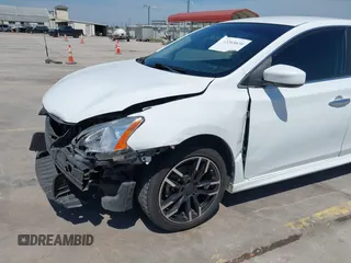 2014 Nissan Sentra SR z VIN 3N1AB7AP4EY271744, wystawiony jako IAAI lot #42203630 z przebiegiem 69 567 mil mil oraz . Historia ofert i sprzedaży dostępna na DreamBid. Obrazek 6.