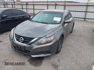 2017 Nissan Altima SV with VIN 1N4AL3AP6HC190962, listed as a IAAI auction lot 41506605 with 137,721 mi miles and . Bid and sale history available at carsss.com. Image 2.