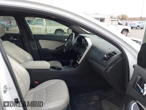 2015 Kia Optima SXL Turbo with VIN 5XXGR4A63FG374348, listed as a IAAI auction lot 41913278 with 173,880 mi miles and . Bid and sale history available at DreamBid. Image 5.