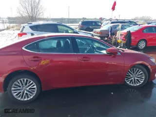 2013 Lexus ES 350 4dr Sdn with VIN JTHBK1GG9D2002396, listed as a IAAI auction lot 41633113 with 99,988 mi miles. Bid and sale history available at carsss.com. Image 14.