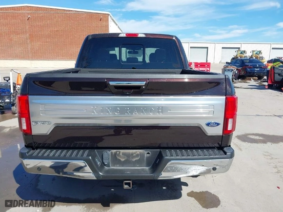 2018 Ford F-150 XL with VIN 1FTEW1E53JFE67555, listed as a IAAI auction lot 41653137 with 122,886 mi miles. Bid and sale history available at carsss.com. Image 17.